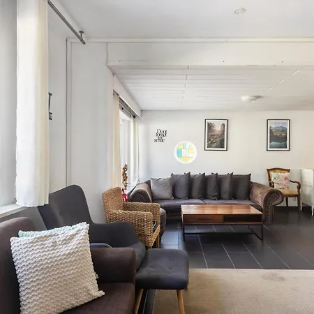 بيت للعطل Haus Mit 12 Schlafzimmern, 8 Baeder وينتربرغ