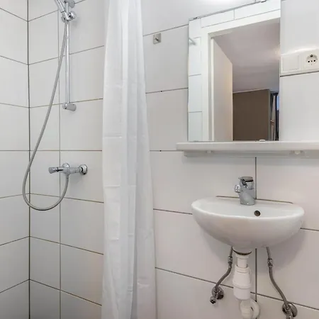 度假居 Haus Mit 12 Schlafzimmern, 8 Baeder 温特贝格