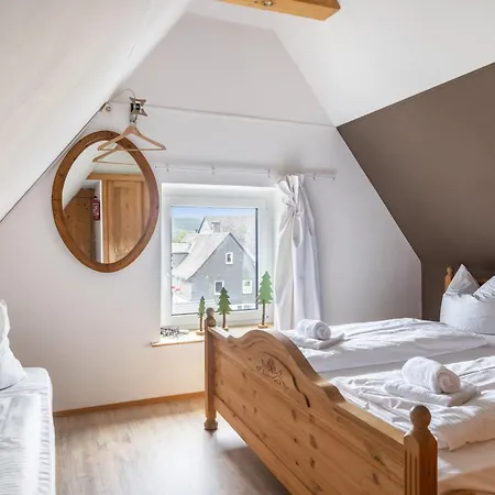 Haus Mit 12 Schlafzimmern, 8 Baeder * وينتربرغ