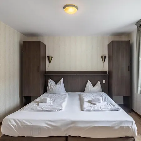 بيت للعطل Haus Mit 12 Schlafzimmern, 8 Baeder وينتربرغ