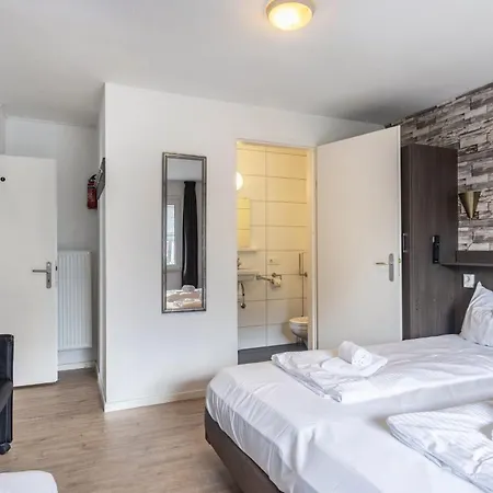 Haus Mit 12 Schlafzimmern, 8 Baeder وينتربرغ