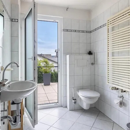 Haus Mit 12 Schlafzimmern, 8 Baeder